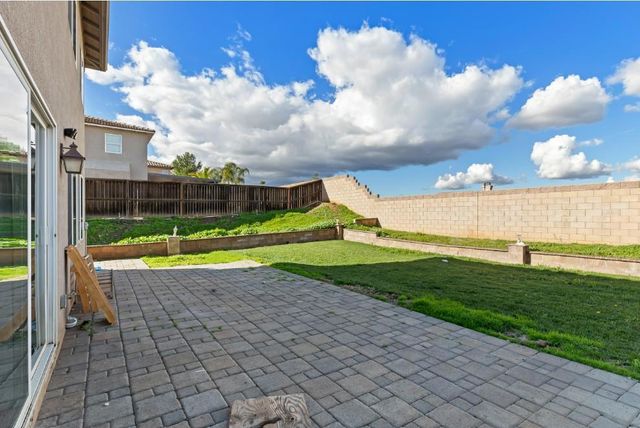 28560 Sunridge Court, Menifee, CA 92584