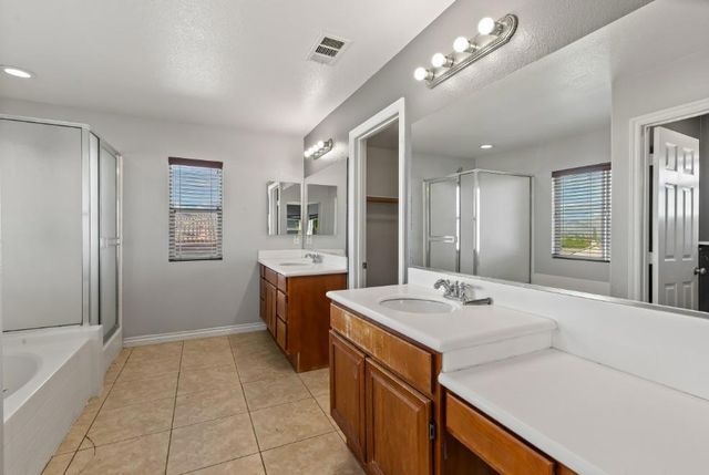 28560 Sunridge Court, Menifee, CA 92584