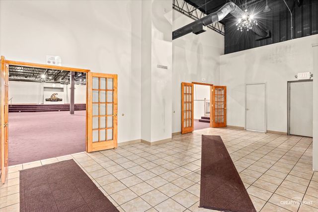 2701 W Jefferson Street, Joliet, IL 60435