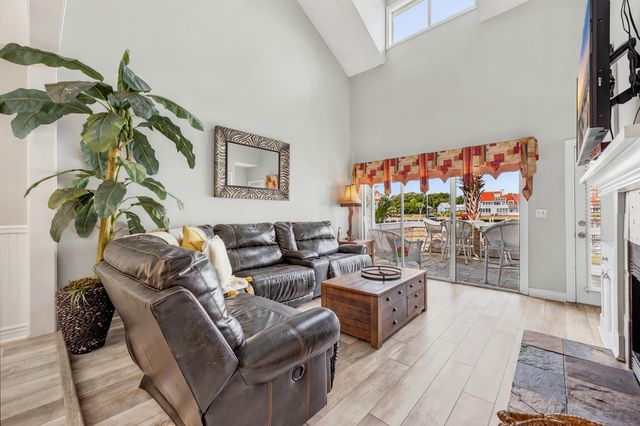 4396 Baldwin Ave Apt 132, Little River, SC 29566