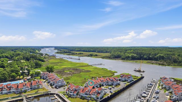 4396 Baldwin Ave Apt 132, Little River, SC 29566
