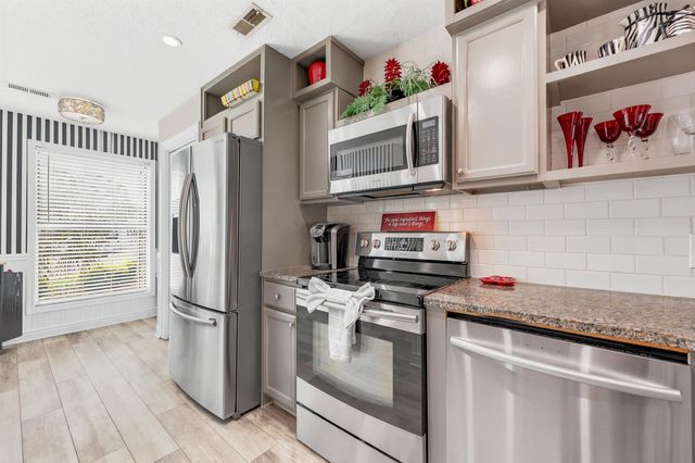 4396 Baldwin Ave Apt 132, Little River, SC 29566