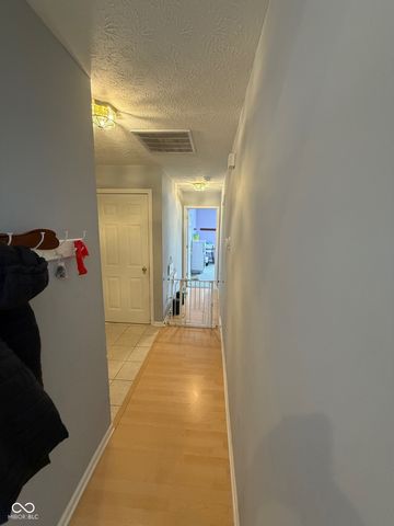 1294 Lexington Trail, Greenfield, IN 46140