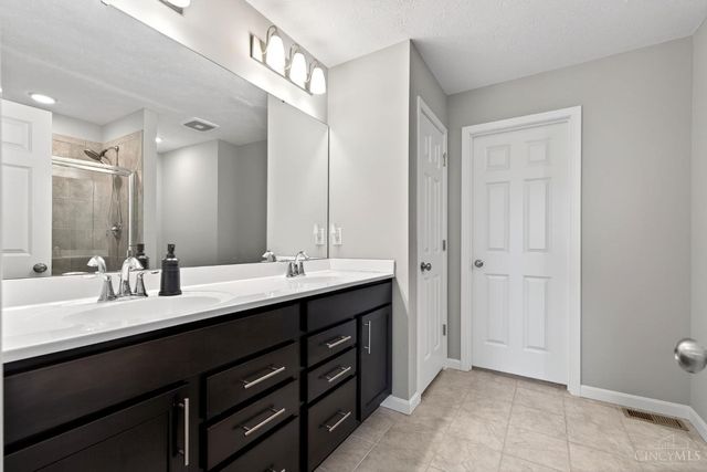 5518 Pacific Crest Lane, Fairfield Twp, OH 45011