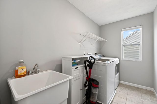 5518 Pacific Crest Lane, Fairfield Twp, OH 45011