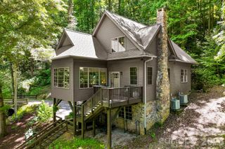 576 Mattie Marion Road, Waynesville, NC 28785