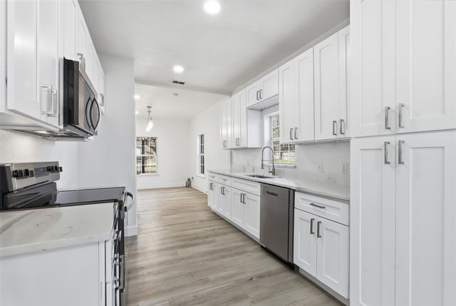 2741 Meaders Avenue, Fort Worth, TX 76112