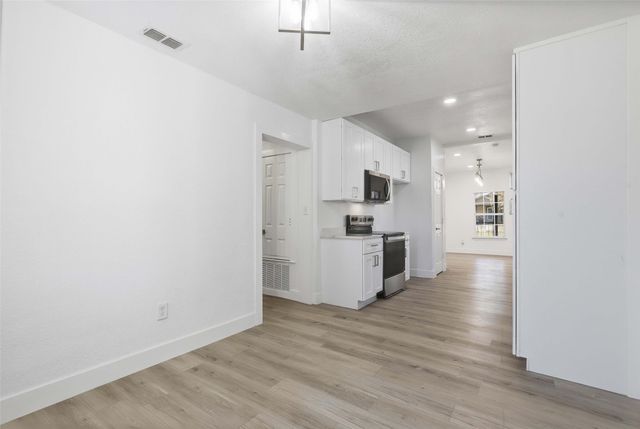 2741 Meaders Avenue, Fort Worth, TX 76112