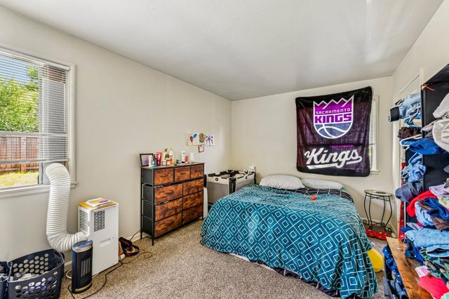 851 Greenwood Ave, West Sacramento, CA 95605