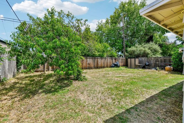 851 Greenwood Ave, West Sacramento, CA 95605