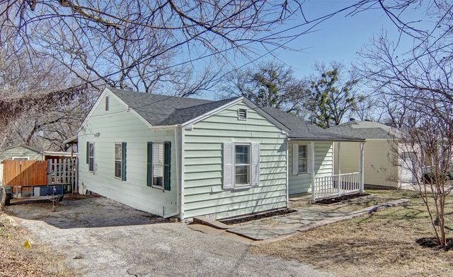 813 S Lamar Street, Weatherford, TX 76086