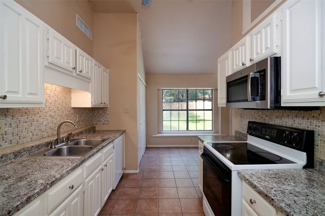 2521 Liberty Lane, Denton, TX 76209