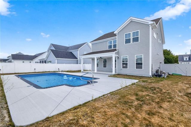 609 Shasta DR, Chesapeake, VA 23320