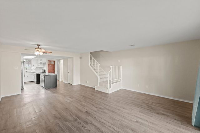 5005 Georgi Lane 73, Houston, TX 77092