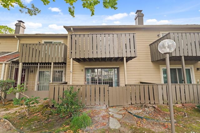 5005 Georgi Lane 73, Houston, TX 77092