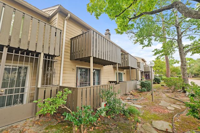 5005 Georgi Lane 73, Houston, TX 77092