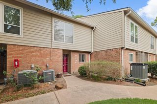 5005 Georgi Lane 73, Houston, TX 77092