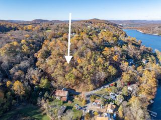 Candlewood Mountain Road, New Milford, CT 06776