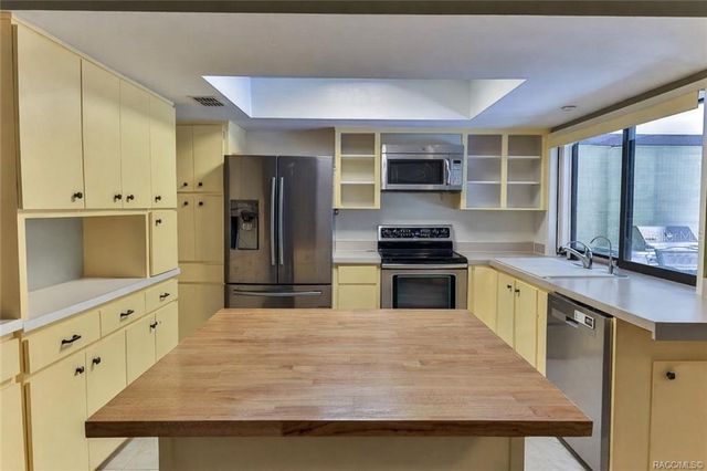 540 W LIBERTY STREET, Hernando, FL 34442