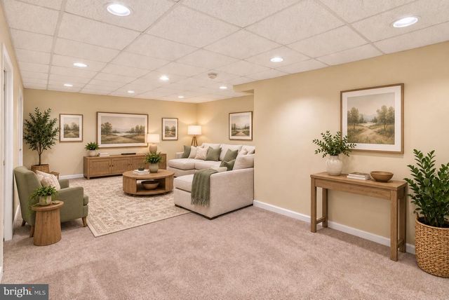 102 POPLAR CT, Collegeville, PA 19426