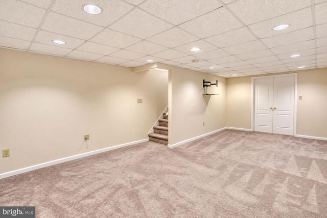 102 POPLAR CT, Collegeville, PA 19426