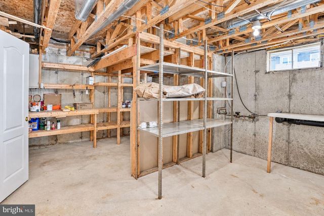 102 POPLAR CT, Collegeville, PA 19426