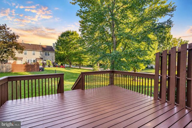 102 POPLAR CT, Collegeville, PA 19426