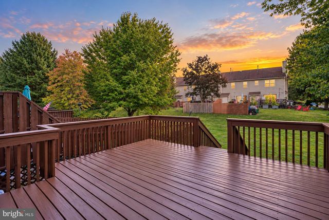 102 POPLAR CT, Collegeville, PA 19426