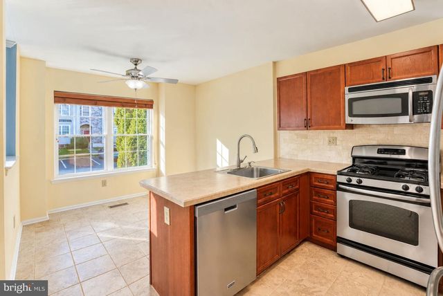 102 POPLAR CT, Collegeville, PA 19426