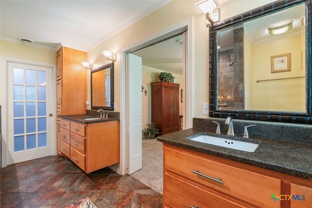 2000 N 15th Street, Temple, TX 76501