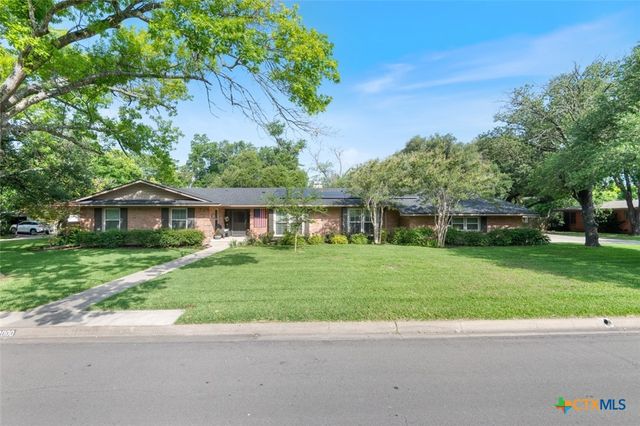 2000 N 15th Street, Temple, TX 76501