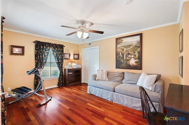 2000 N 15th Street, Temple, TX 76501