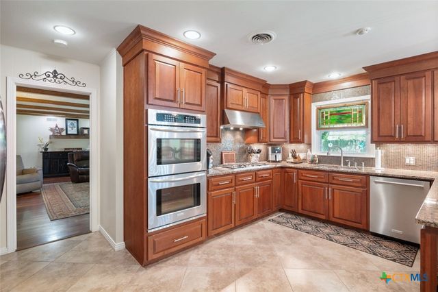 2000 N 15th Street, Temple, TX 76501