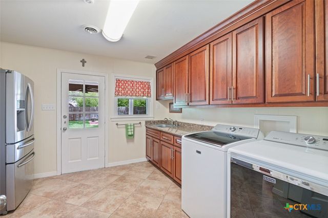 2000 N 15th Street, Temple, TX 76501