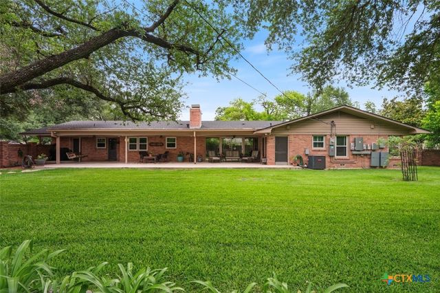 2000 N 15th Street, Temple, TX 76501