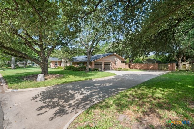2000 N 15th Street, Temple, TX 76501