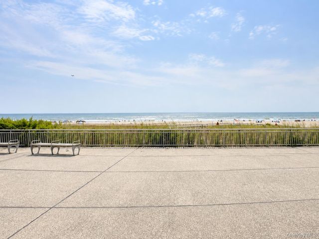 121-16 Ocean 3B, Rockaway Park, NY 11694