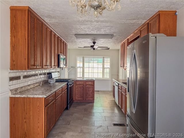 575 Veterans Road, St Pauls, NC 28384