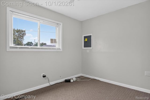 4176 Kingston Street, Dearborn Heights, MI 48125