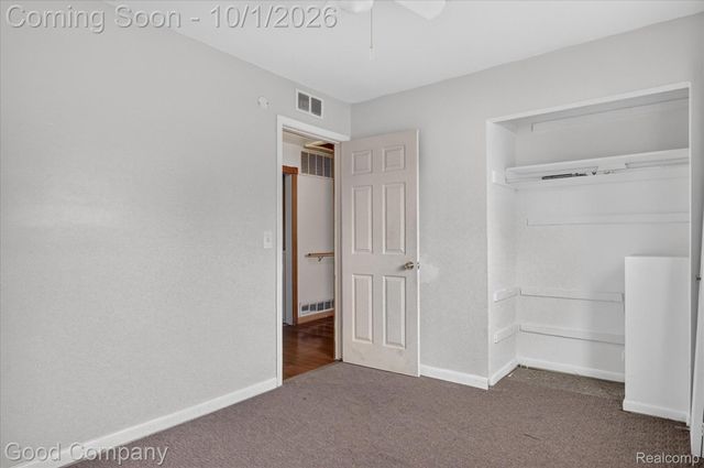 4176 Kingston Street, Dearborn Heights, MI 48125