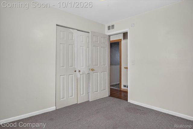 4176 Kingston Street, Dearborn Heights, MI 48125