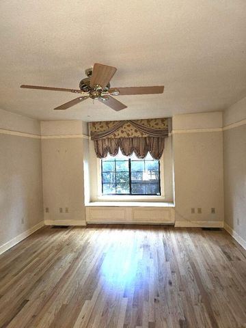 531 Aurora Place, Redding, CA 96001