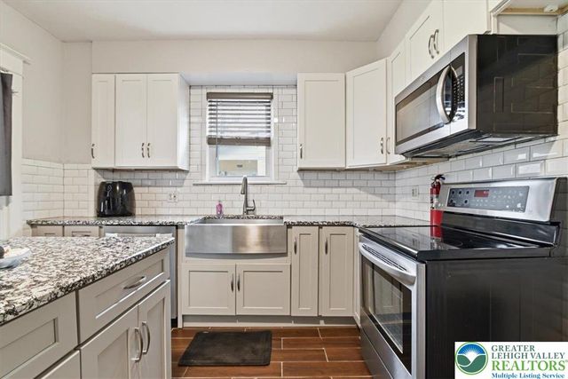 1041 Emaus Avenue, Allentown City, PA 18103