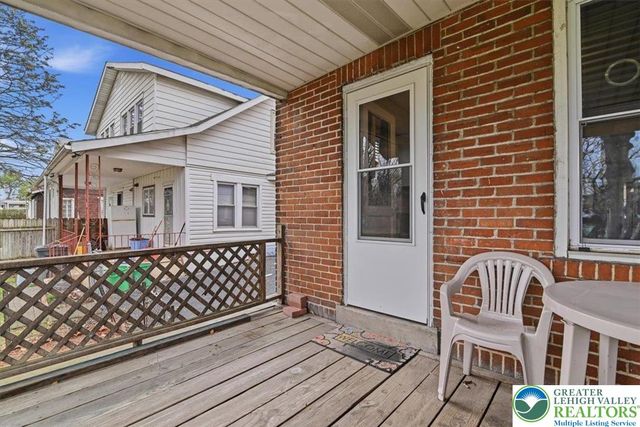 1041 Emaus Avenue, Allentown City, PA 18103