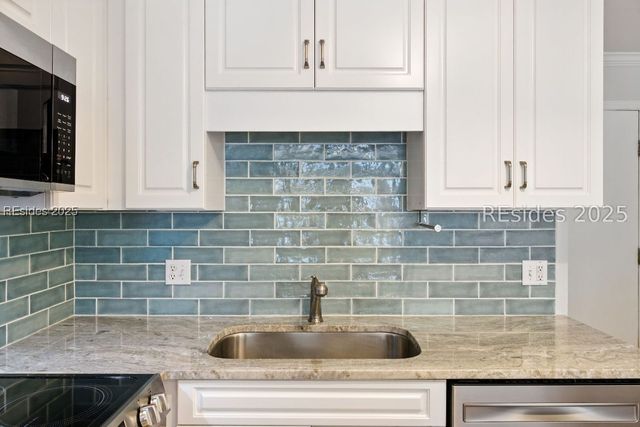 15 Forest Beach Drive 3B, Hilton Head Island, SC 29928