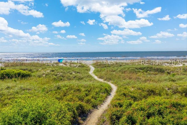 15 Forest Beach Drive 3B, Hilton Head Island, SC 29928