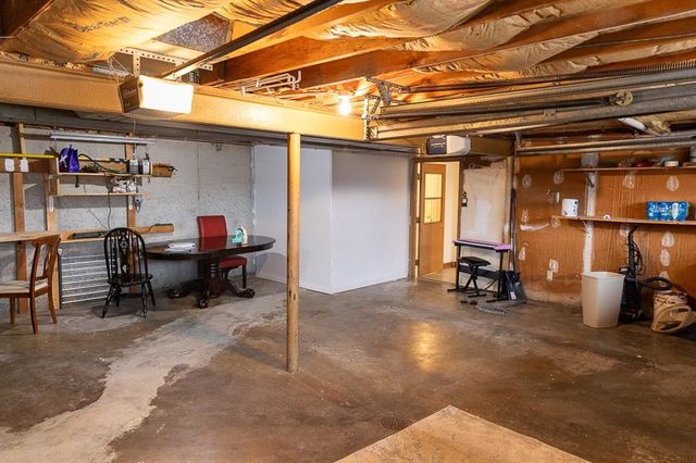 15504 E 44TH Terrace S, Independence, MO 64055