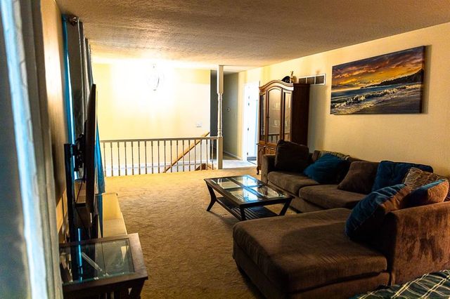 15504 E 44TH Terrace S, Independence, MO 64055