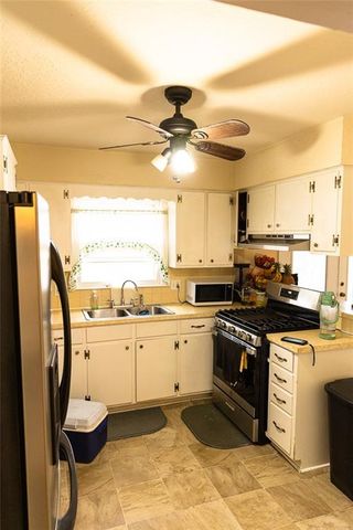 15504 E 44TH Terrace S, Independence, MO 64055