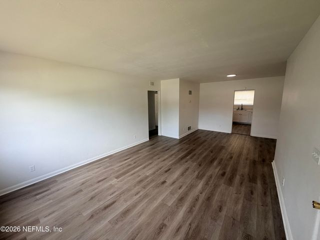 5452 PLAYA Way, Jacksonville, FL 32211